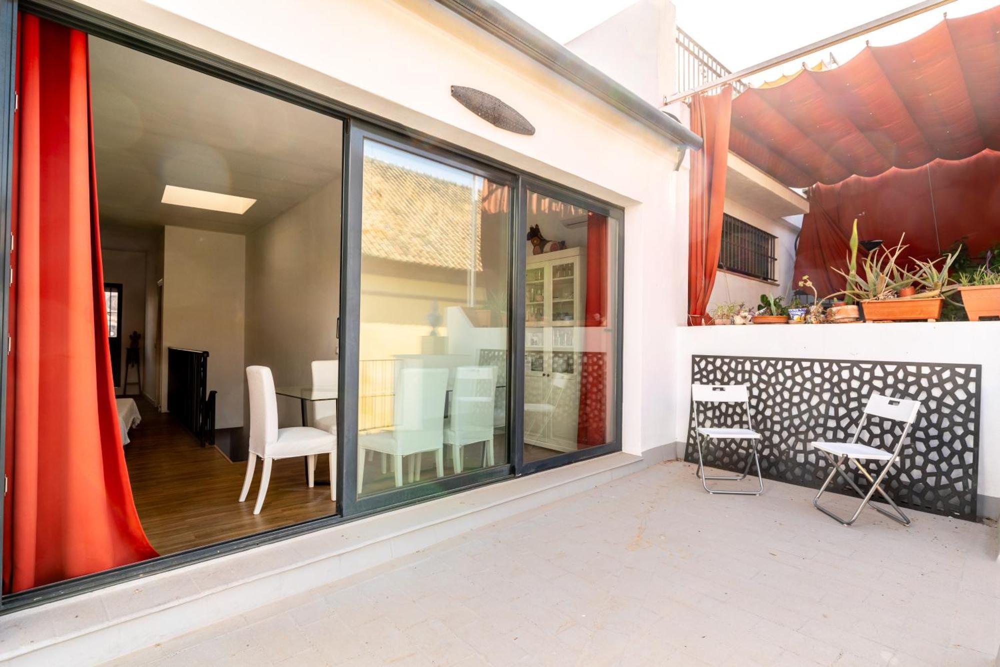 House Sevillana Parking Sevilha Exterior foto